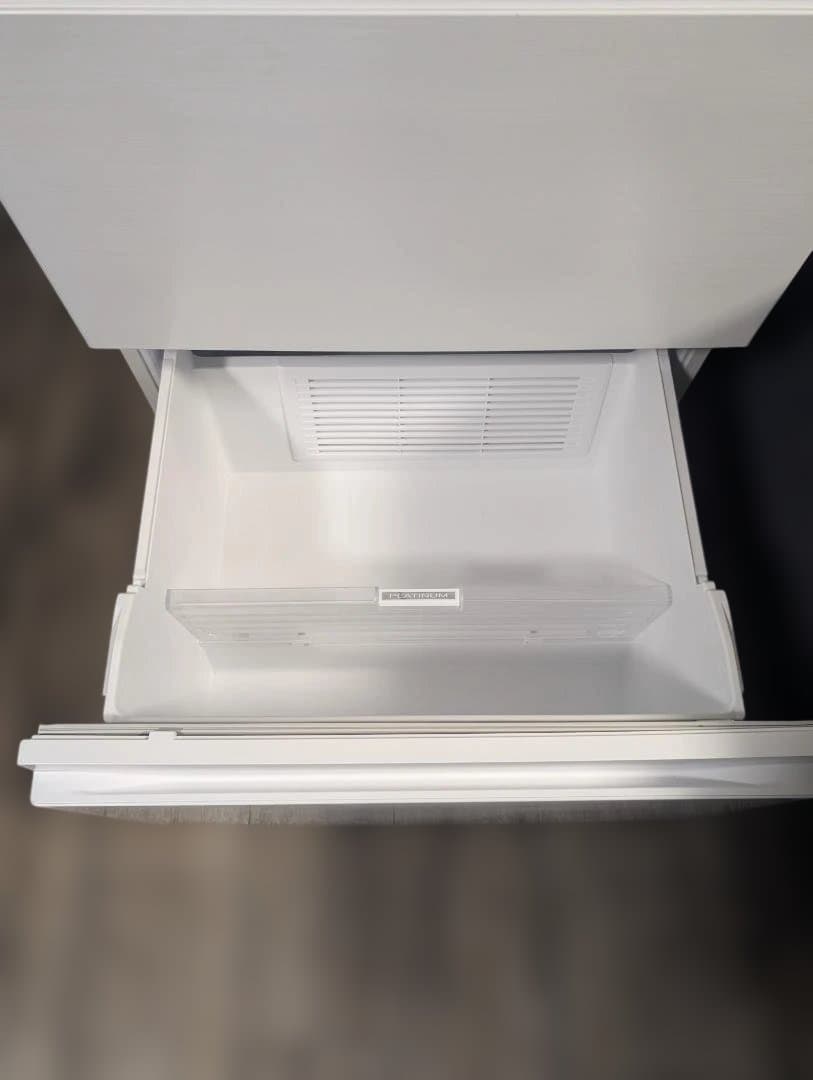 【保証有】HITACHI 540L 冷蔵庫（R-HW54S[ホワイト]）