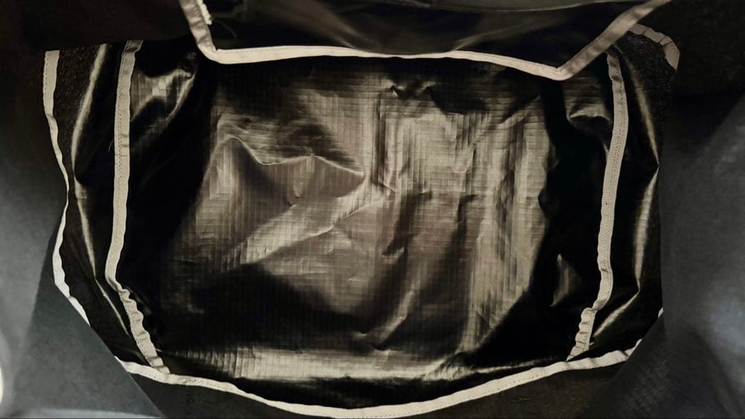 Patagonia（パタゴニア）ブラックホール トート 25L