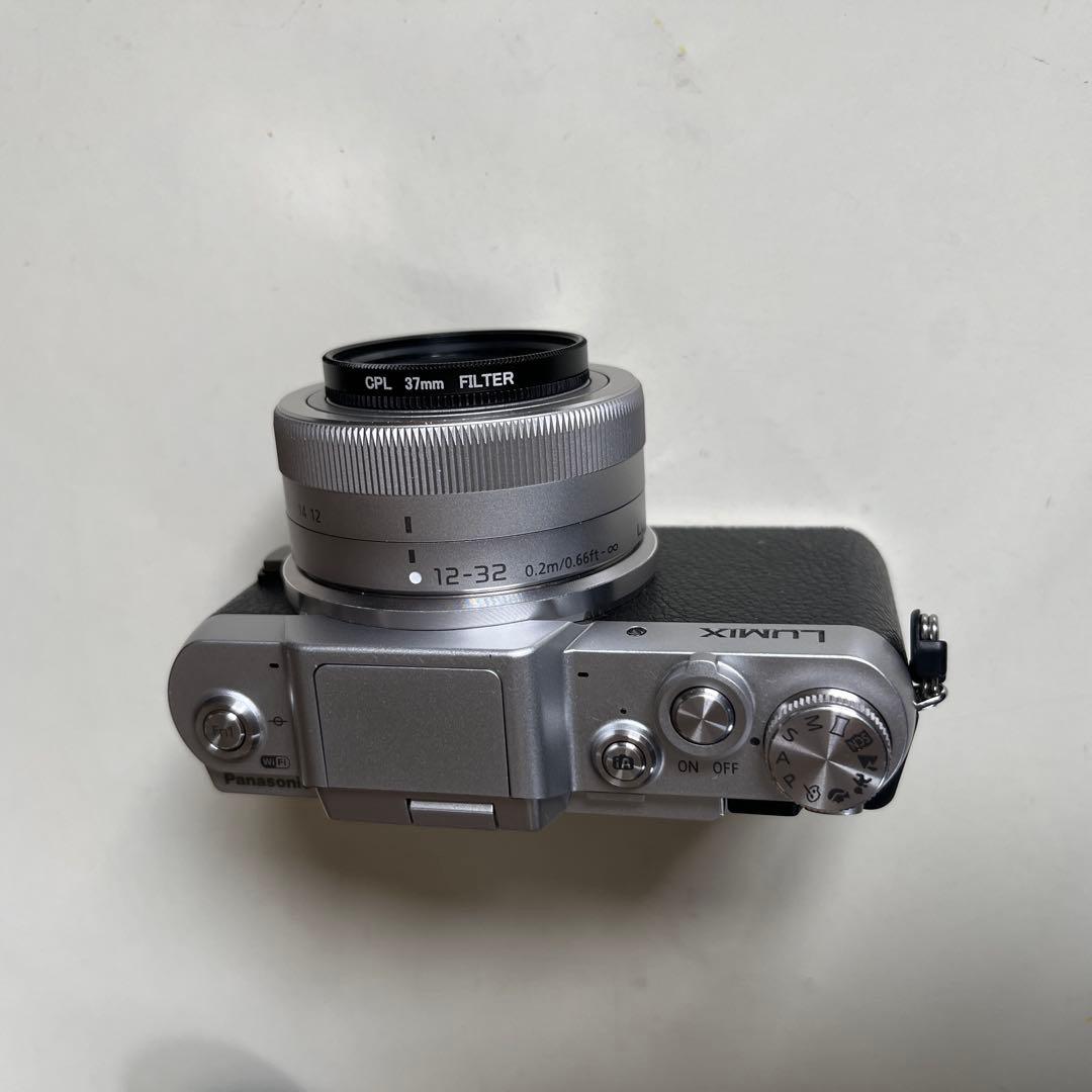 Panasonic DMC-GF7+lumix 12-32mmレンズ