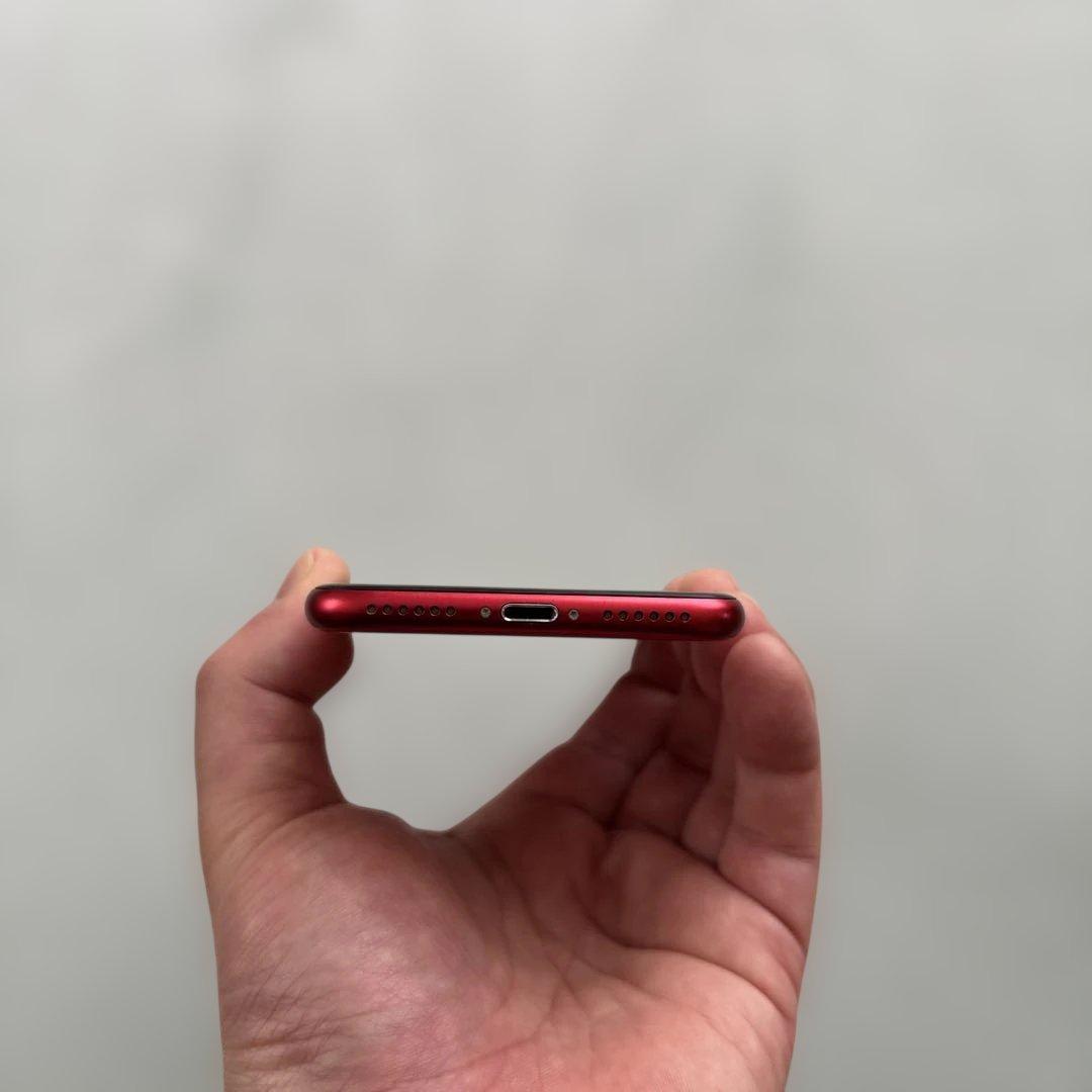 Apple iPhone SE 第2世代 (PRODUCT)RED