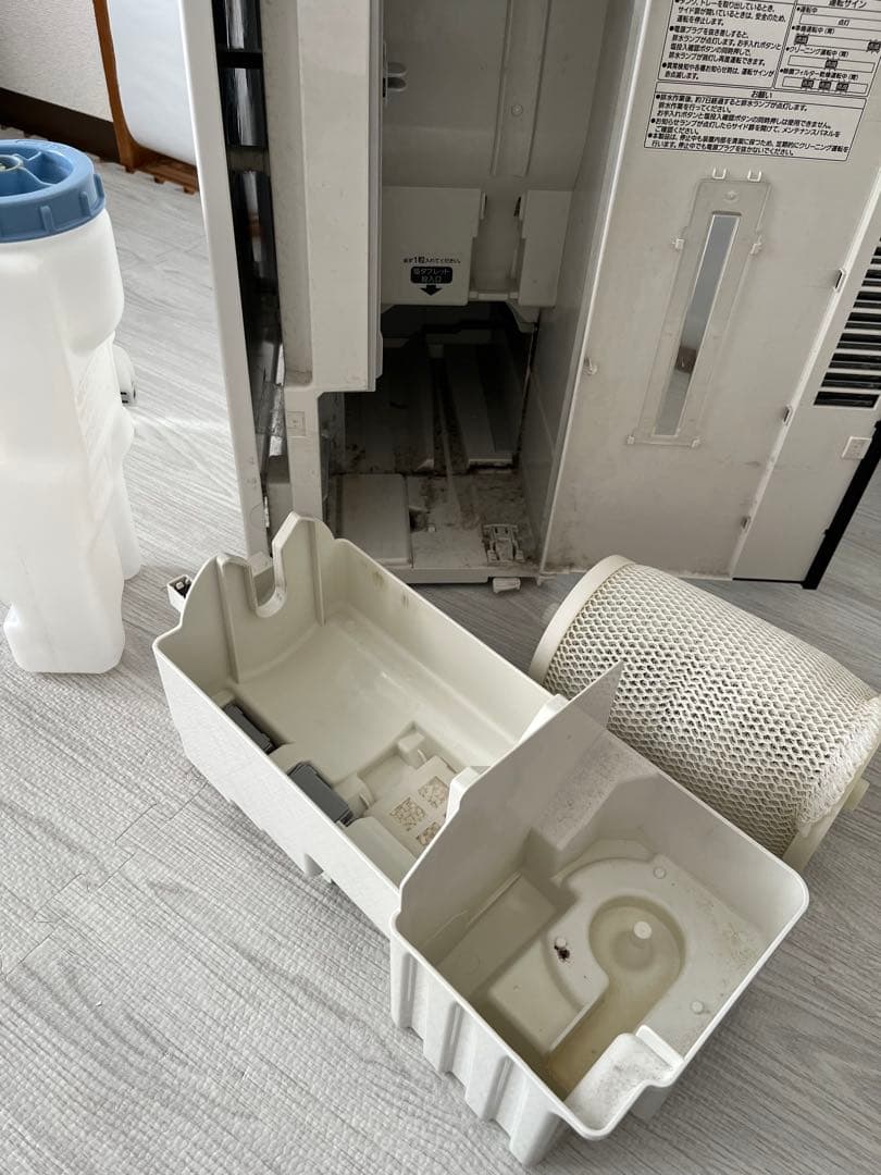 Panasonic ジアイーノ 白　空気清浄機