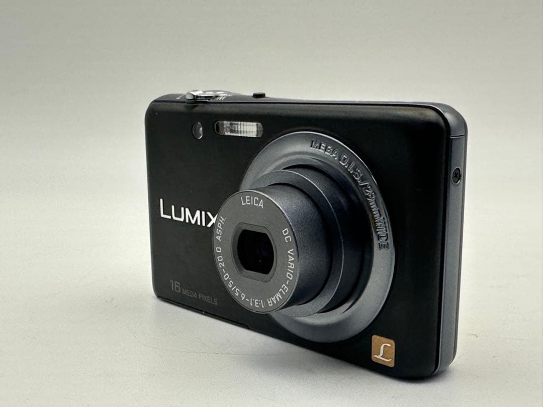 Panasonic LUMIX DMC-FH7 コンパクトデジタルカメラ