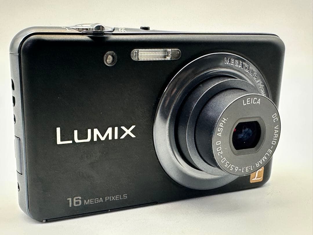 Panasonic LUMIX DMC-FH7 コンパクトデジタルカメラ