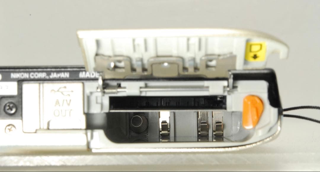 Nikon COOLPIX S3100❤️スマホ転送 動作確認済 シルバー ニコン