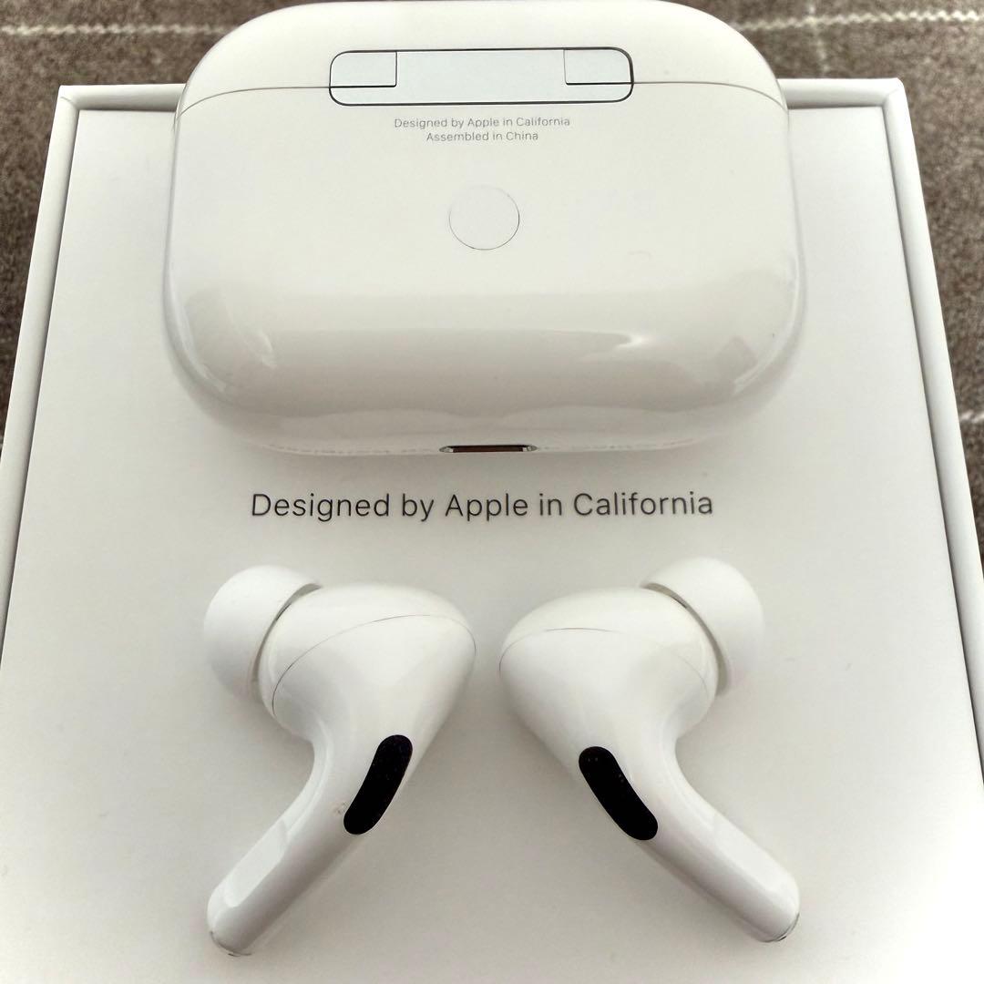 【本体】Apple純正 AirPods Pro一式 イヤーチップ＆ケーブル未使用