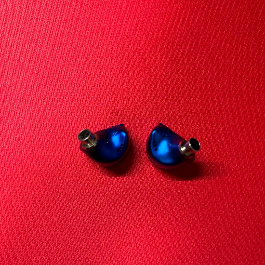 イヤホン BQEYZ WINTER ULTRA