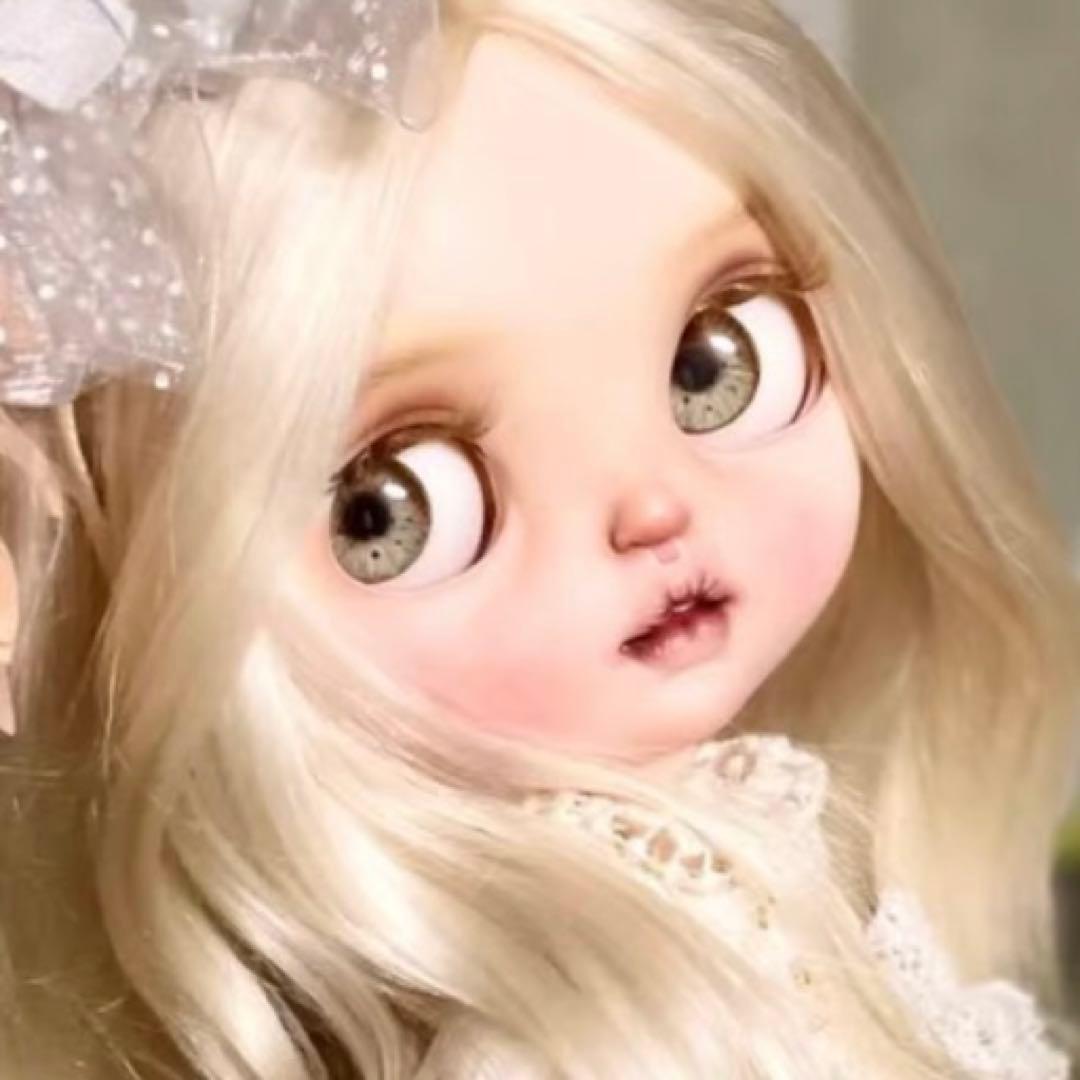 作家様カスタムブライス ドール 欧米風メイク 人形 きれい かわいい