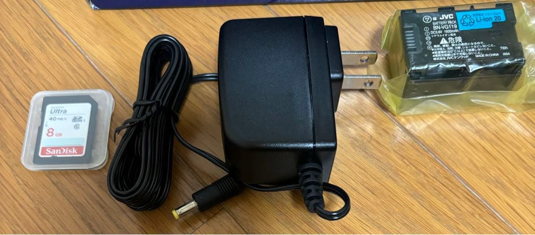 JVC Everio ビデオカメラ GZ-E770
