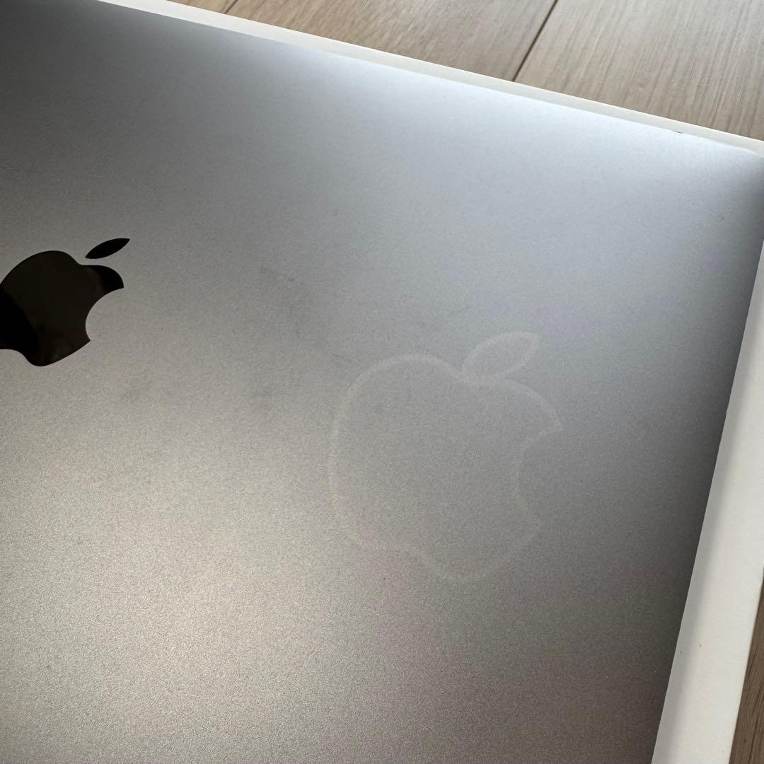 MacBook Pro 13インチ 2020 Touch Barモデル