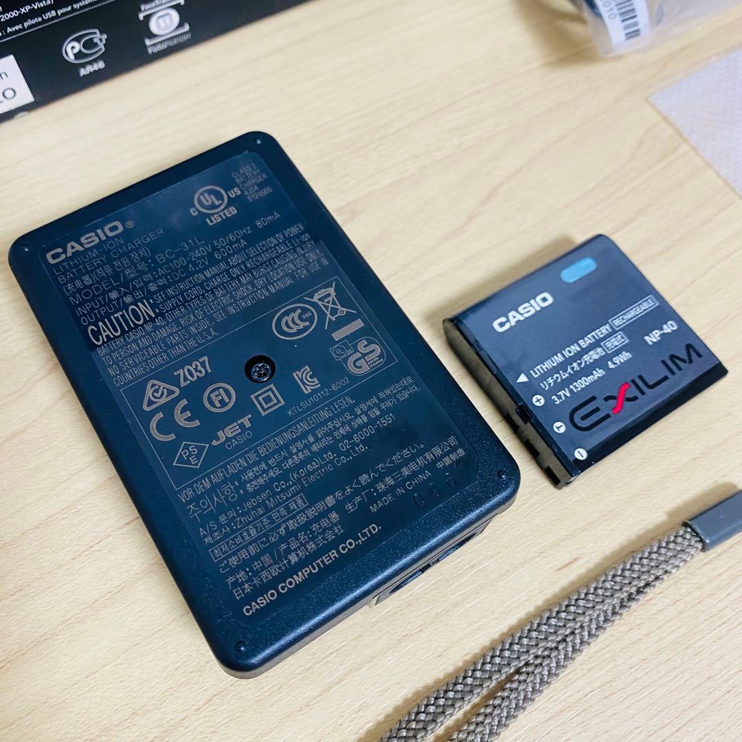 【美品】 CASIO カシオ EXILIM EX-Z400ピンク　デジカメ