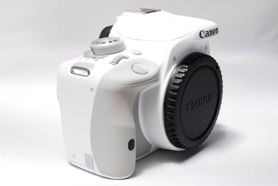 ♥イベントやお花見に♥Canon Kiss X7♥ホワイト 新品級 人気色 希少