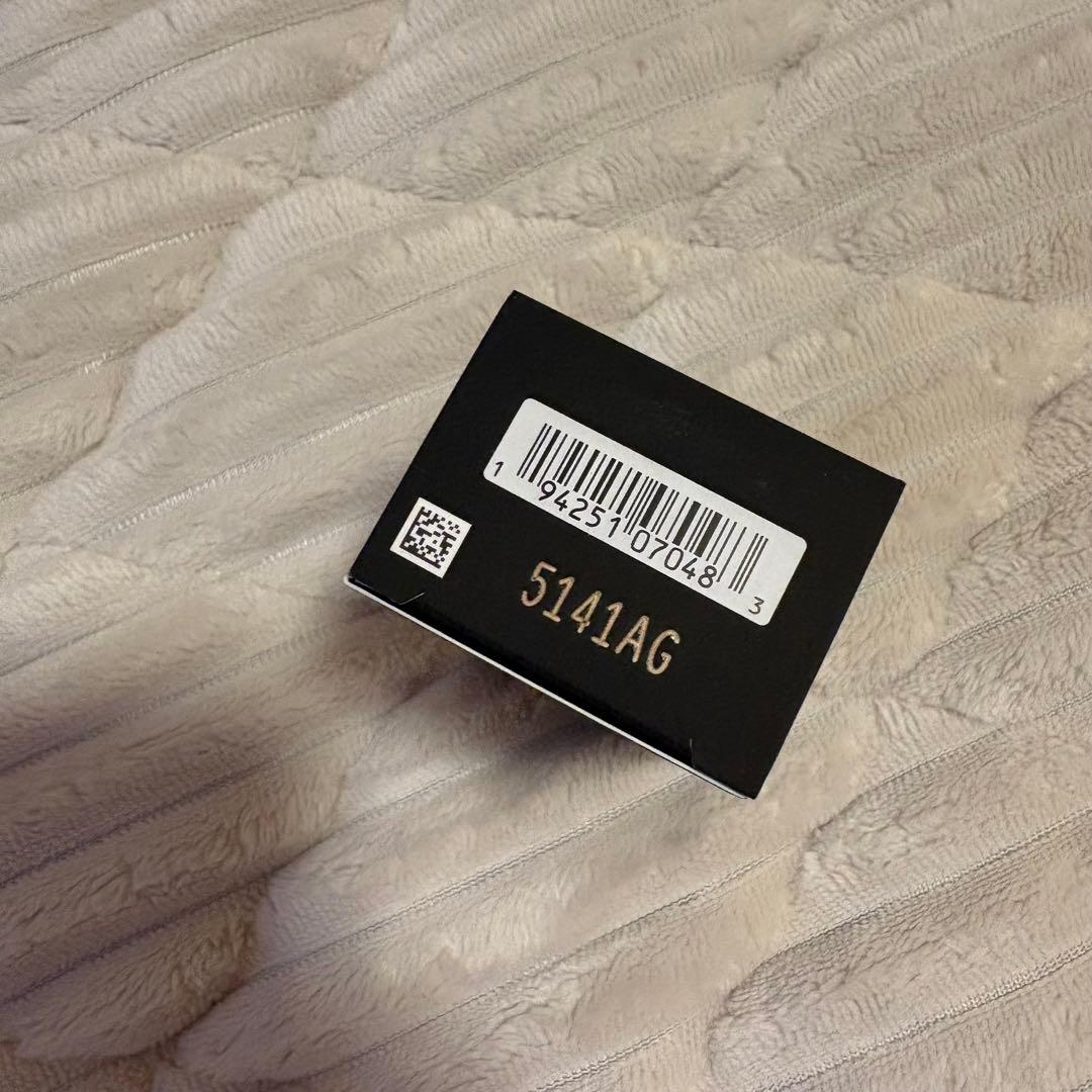 NARS ライトリフレクティングファンデーション　試用のみ