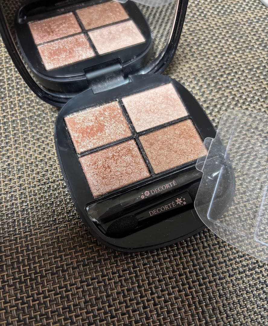 コスメデコルテ スキンシャドウ デザイニングパレット エターナルブルーム