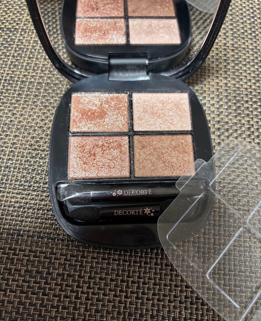 コスメデコルテ スキンシャドウ デザイニングパレット エターナルブルーム