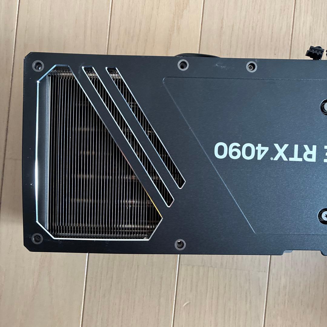 RTX 4090 ヒートシンク　ファン　バックプレート　ブラケット　LED