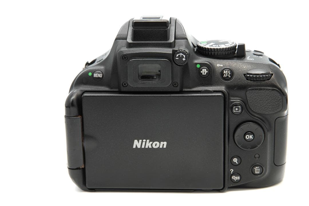 Nikon D5200 ダブルレンズ 動作良好 初心者向け 一眼レフカメラ