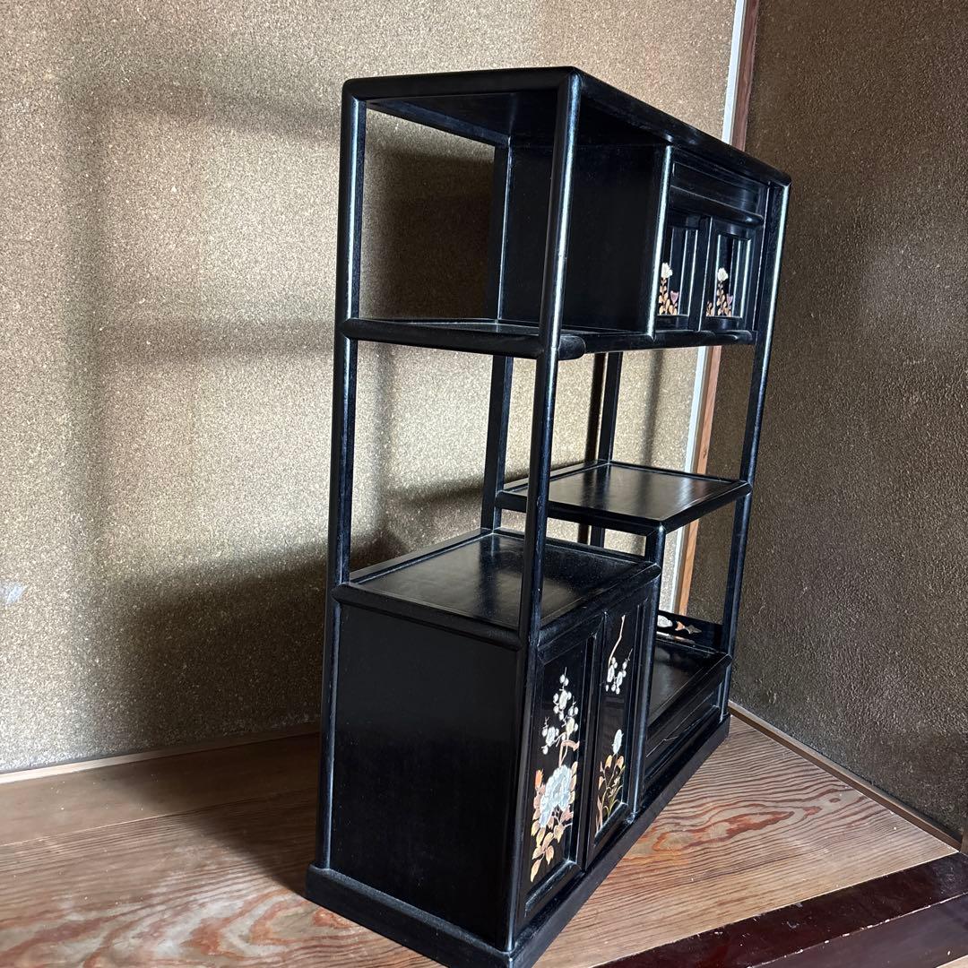 【逸品】螺鈿細工 蒔絵 飾り棚 茶棚 和家具 アンティーク 漆塗り