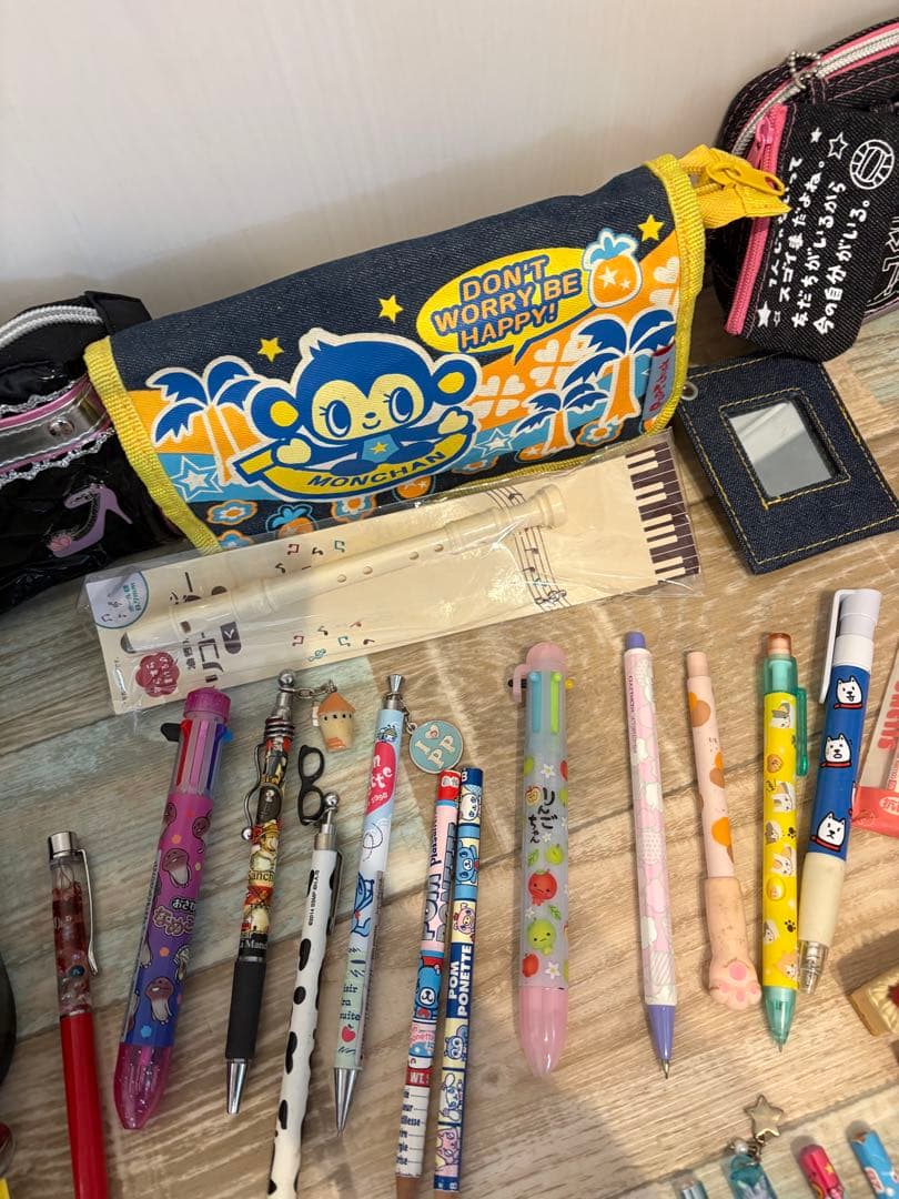 平成レトロ　鉛筆　筆箱　消しゴム　まとめ売り　たまごっち　曲がる鉛筆　匂いペン