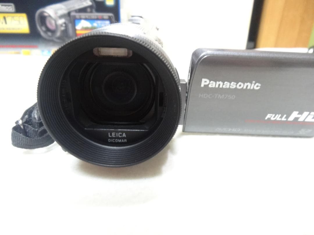 Panasonic HDC-TM750 ビデオカメラ 動作品