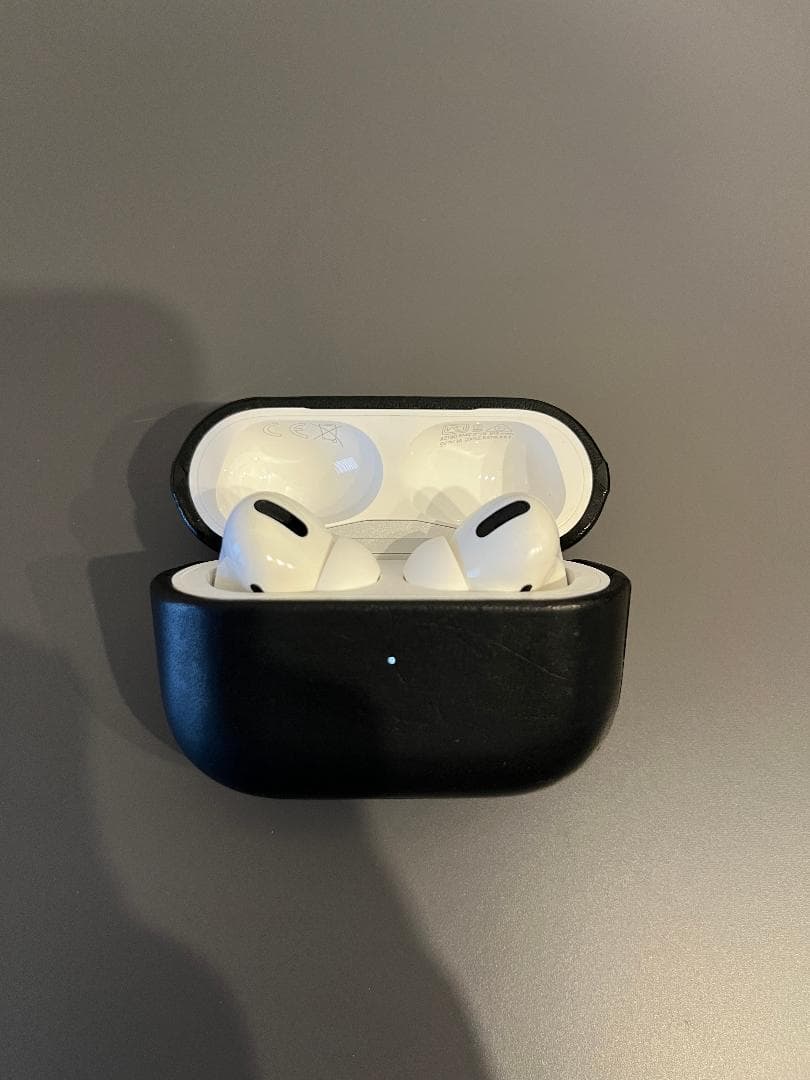 AirPods PRO 第1世代 + NOMAD Rugged Case