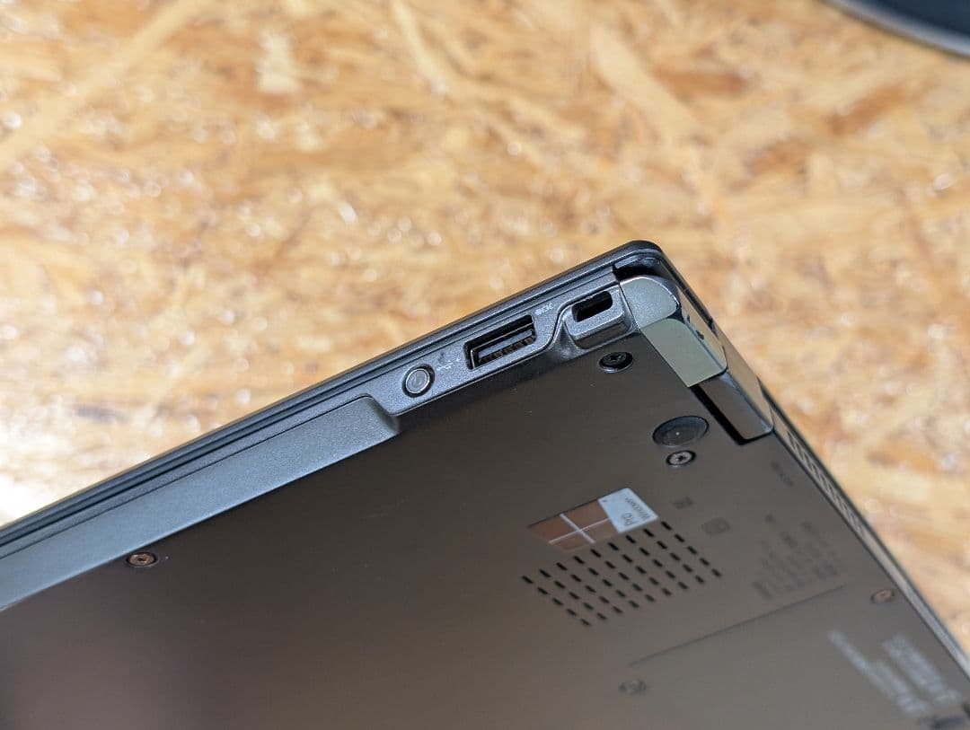 Dynabook VC72/B 2-in-1 8GB 128GB FHD タッチ