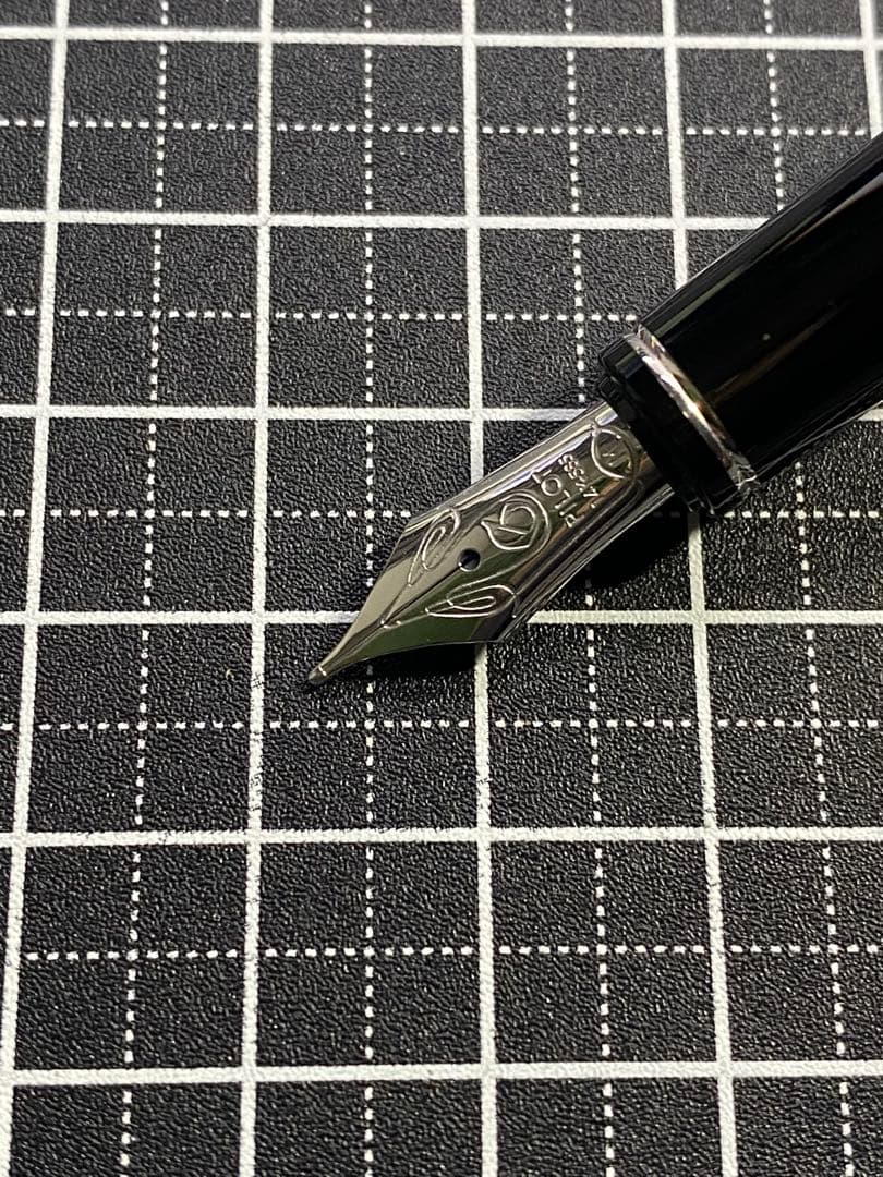 PILOT GRANCE Amethyst 万年筆　字幅M