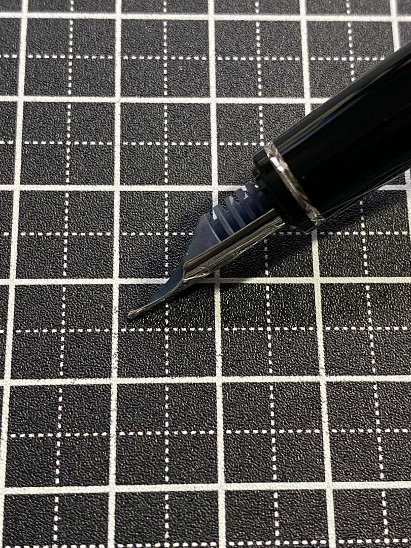 PILOT GRANCE Amethyst 万年筆　字幅M