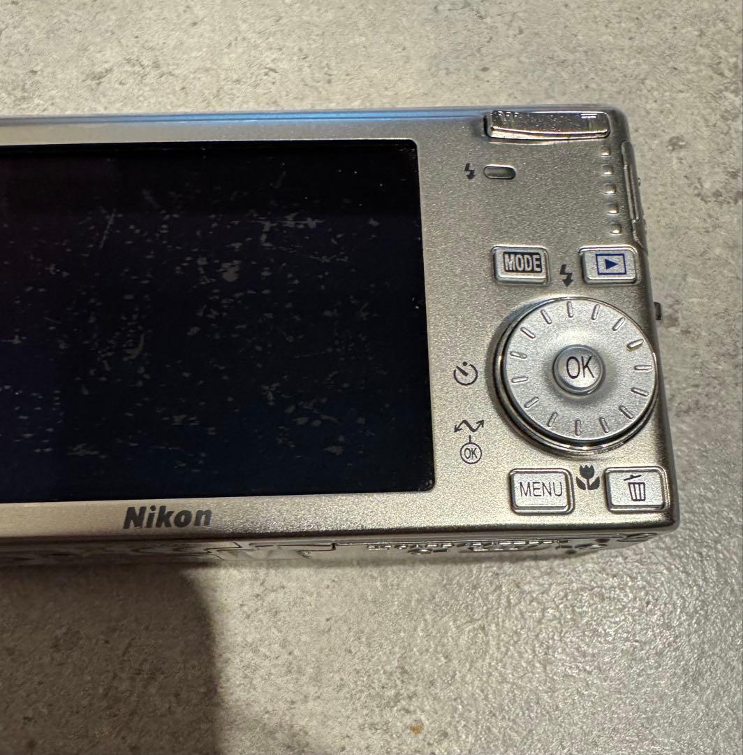 良品＊Nikon COOLPIX S500 シルバー
