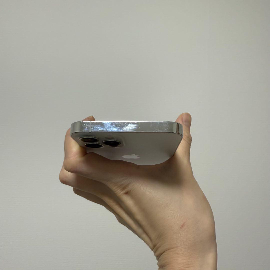 iPhone12 pro 本体(箱、付属品込)