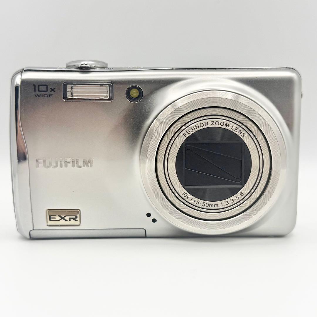【箱付き】FUJIFILM FINEPIX F70EXR コンデジ 撮例あり