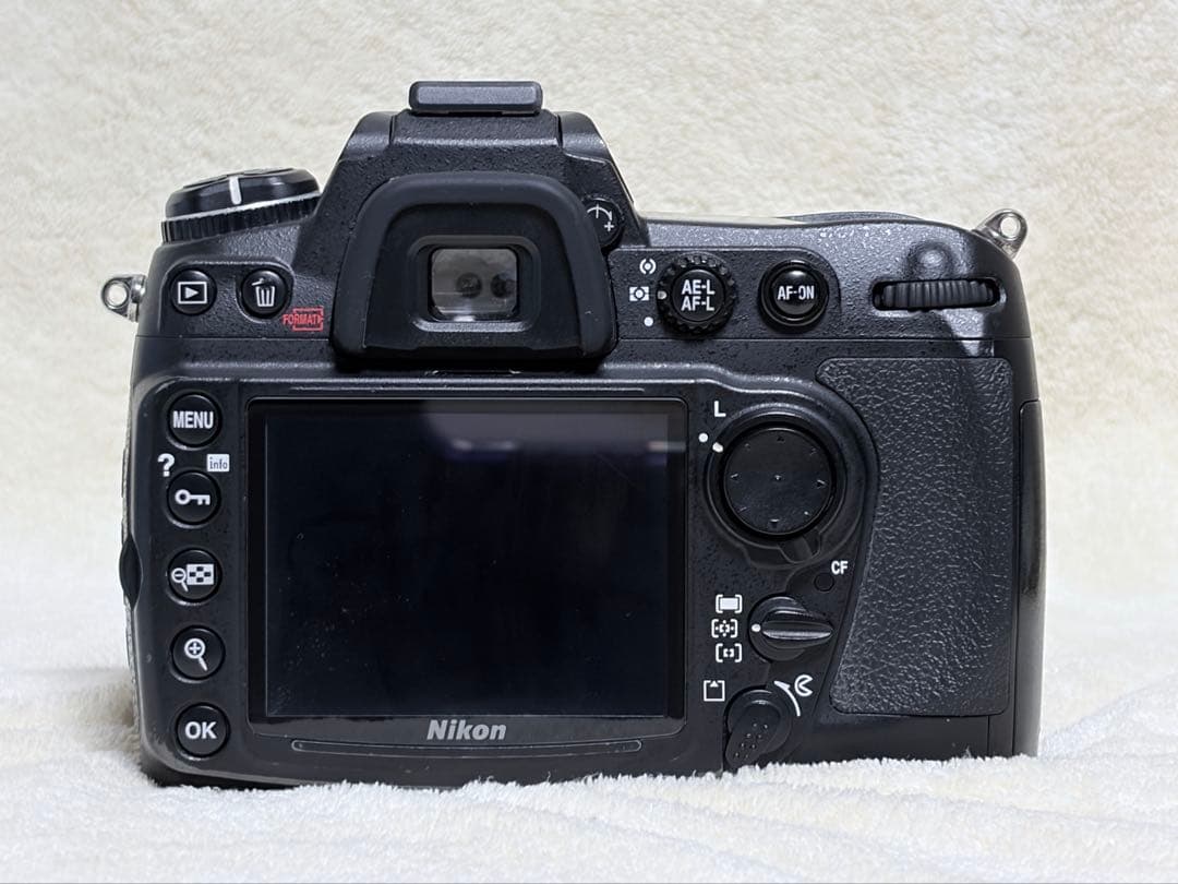 ニコン　D300 タムロン17-50mmF2.8 セット