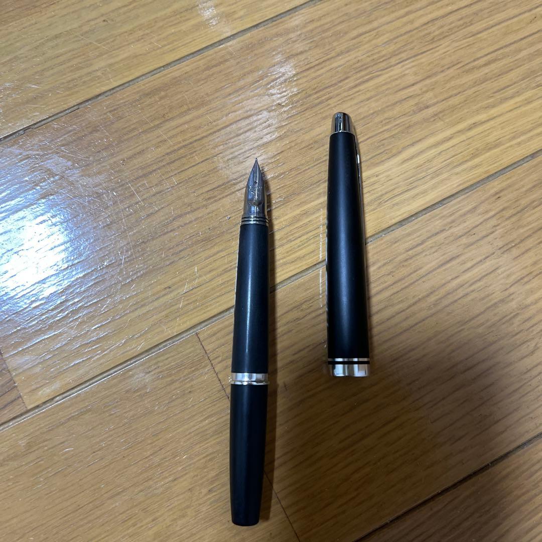 PILOT ブラック 万年筆