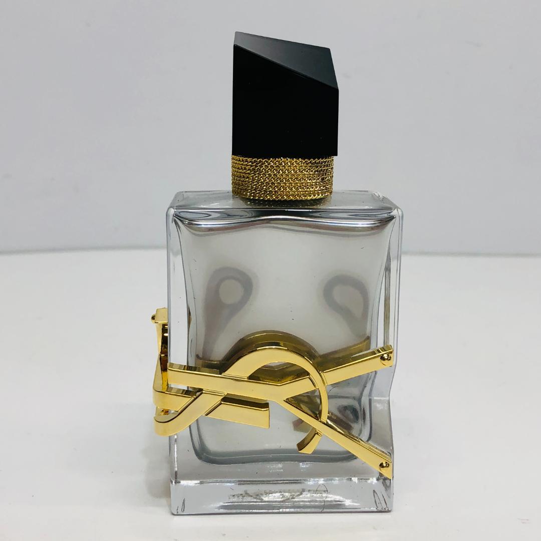 イヴサンローラン リブレラプソリュプラチナム パルファン 50ml k83