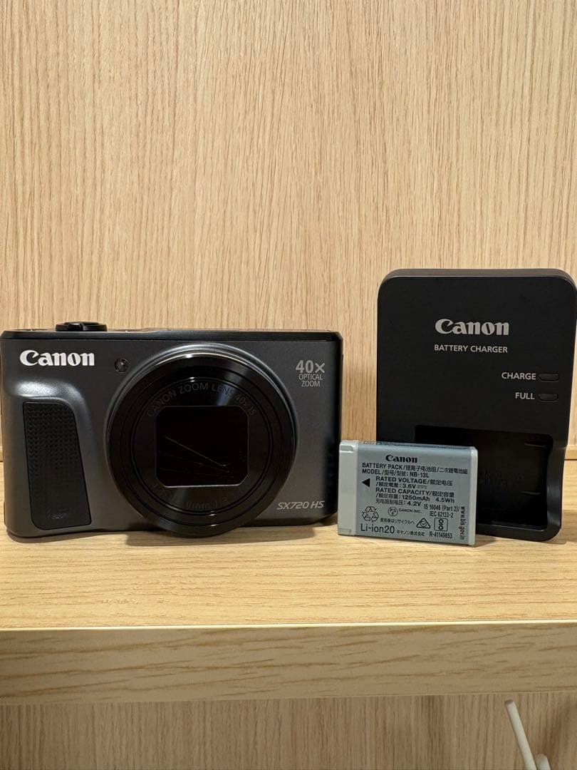 Canon PowerShot SX720 HS 本体　美品 付属品あり 外箱有