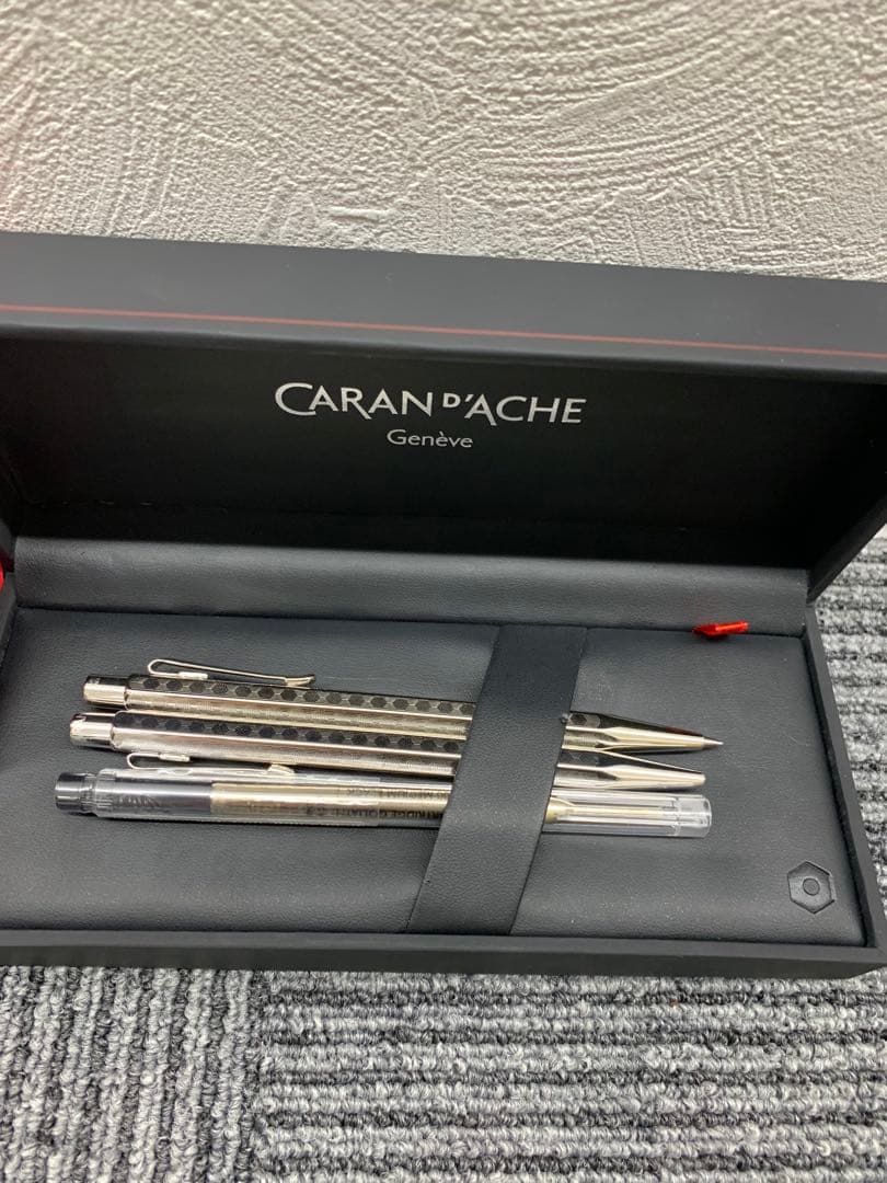 CARAND'ACHE カランダッシュ ビクトリアン ボールペン