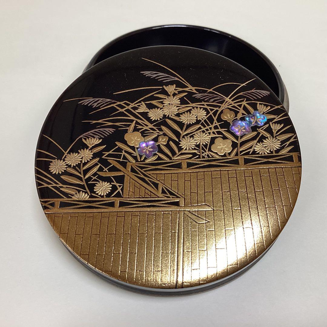 香合 丸 秋草蒔絵 螺鈿入 中村宗悦 木箱入 茶道具 古物品