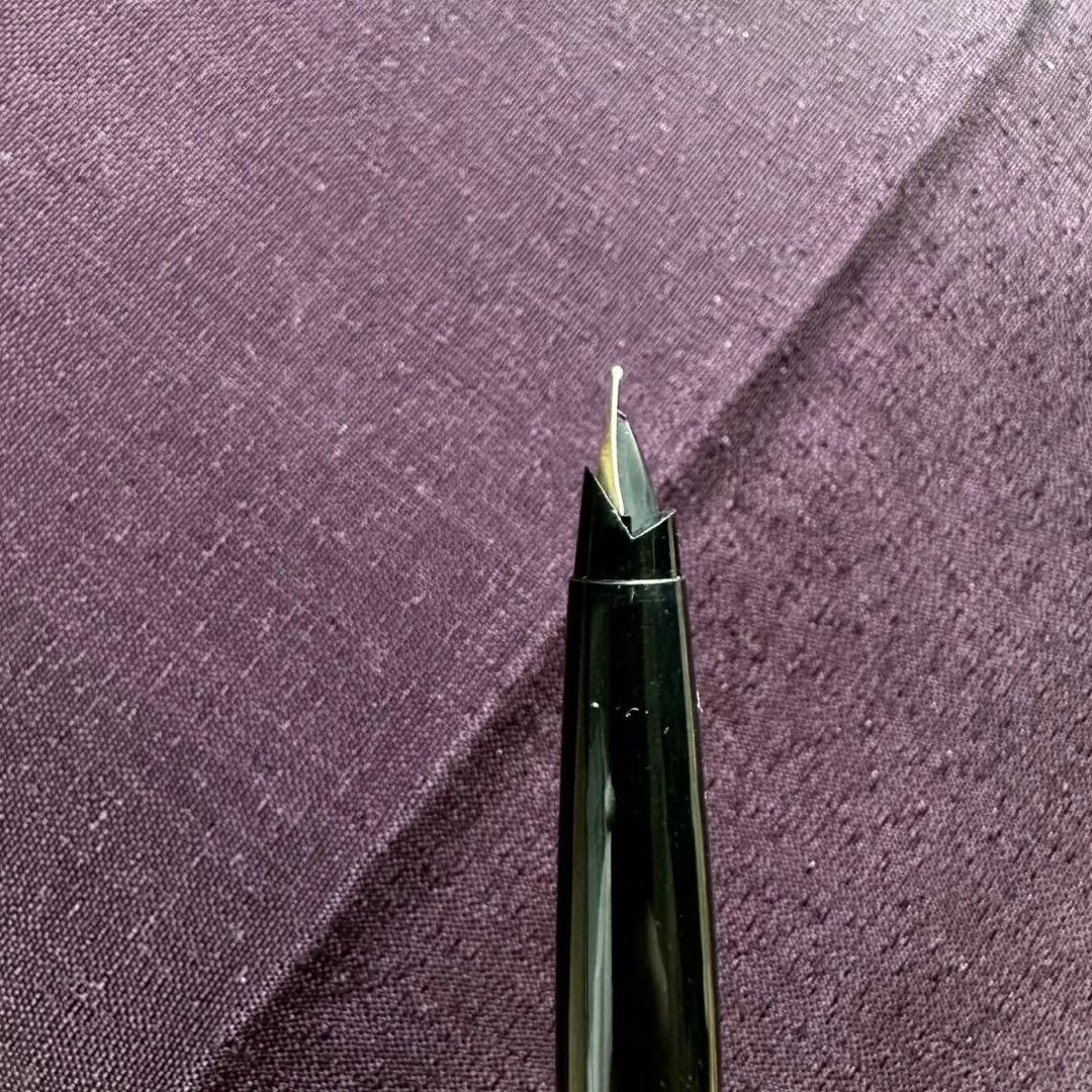 E16 PARKER/パーカー 万年筆 45 シルバー×ゴールド　コンビ