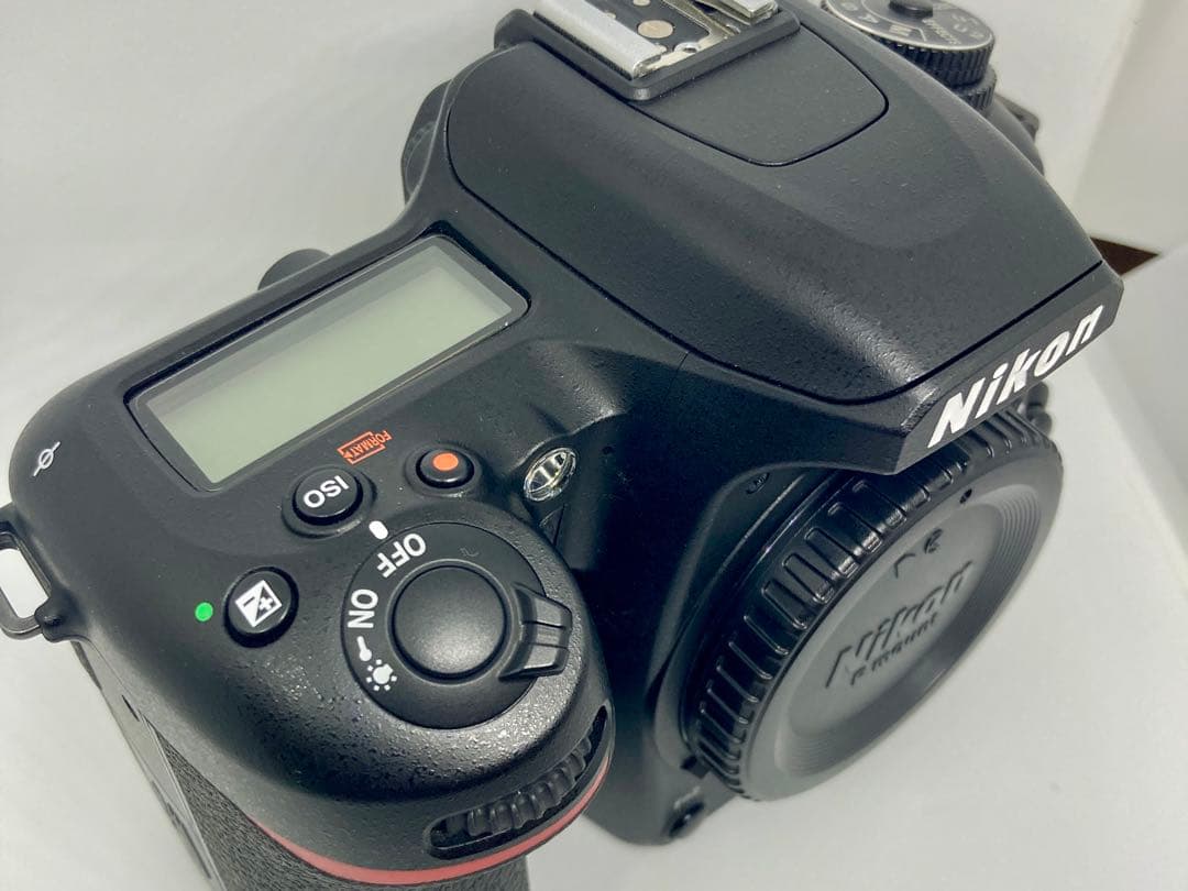 【付属品多数、動画制作キット付き】一眼レフカメラ Nikon D7500 ボディ