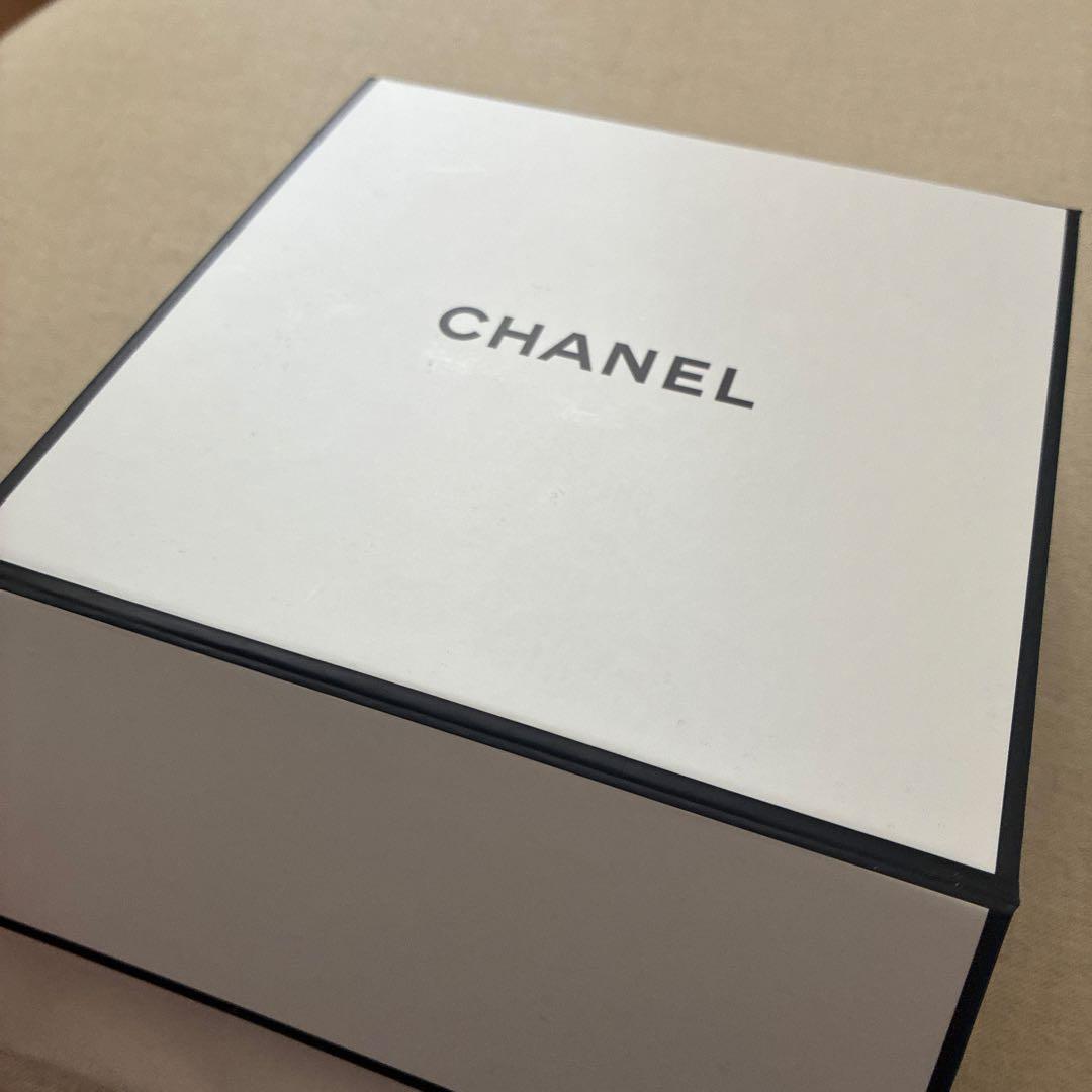 CHANEL⭐︎ ル リフト クレーム 黒
