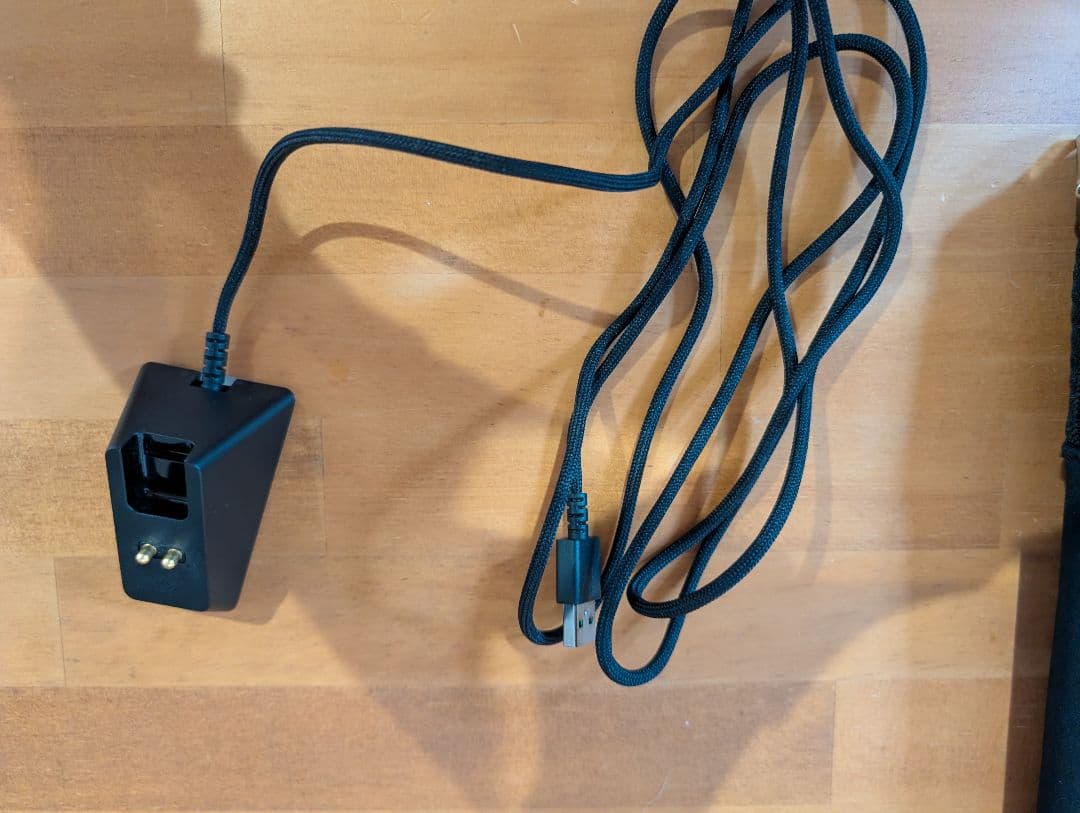 Razer Basilisk ULTIMATE ゲーミングマウス　充電ドック付き