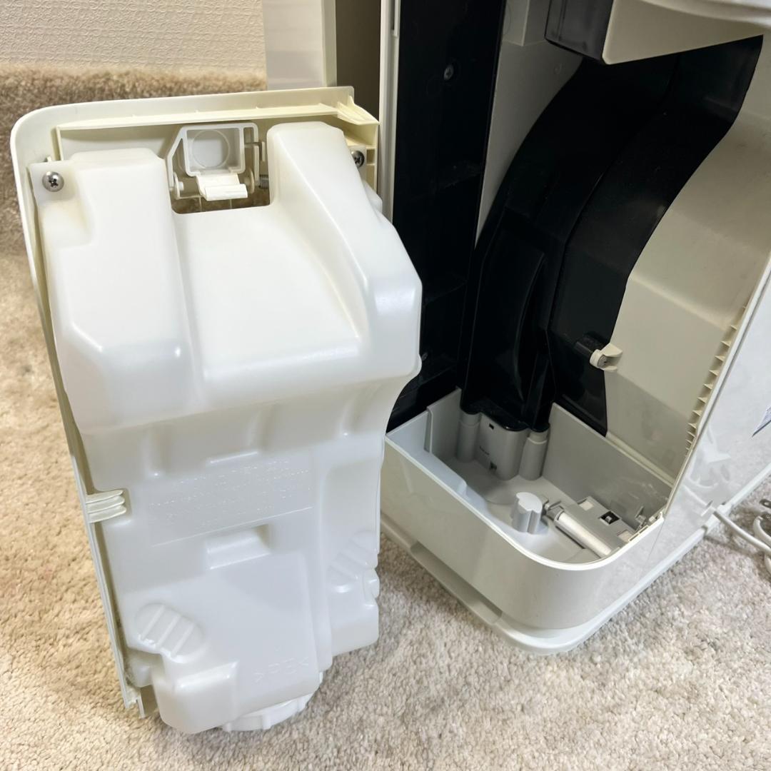 ダイキン】加湿ストリーマ空気清浄機 MCK70VJ-W 18年製★ハイグレード