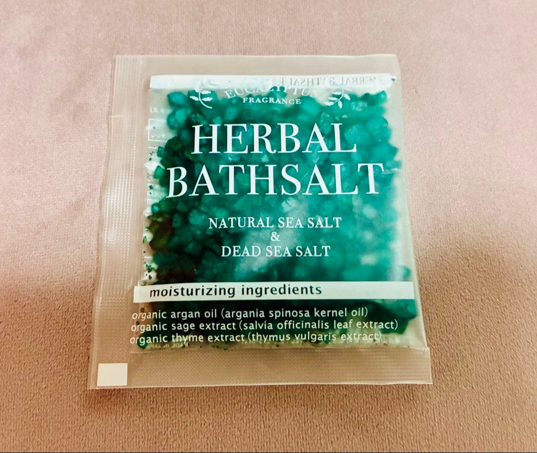 ⭐️新品未使用・おまけ付⭐️ラブクロム　INBATHスカルプカッサプレミアムブラック