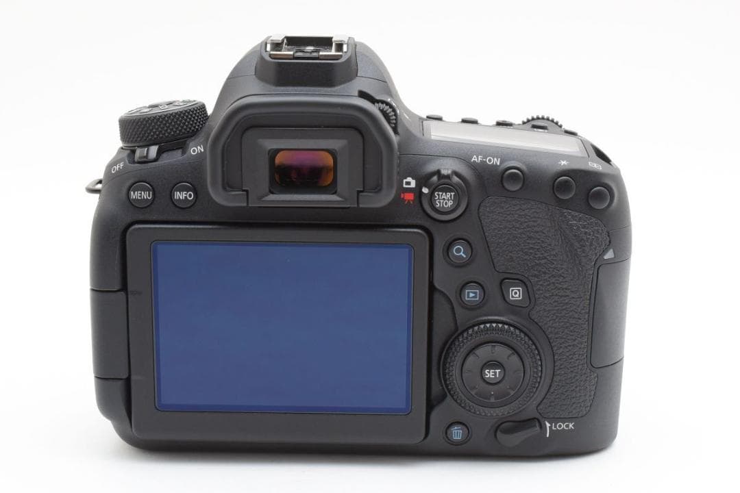 超美品　800ショット EOS 6D Mark II　ダブルレンズ　一眼レフ