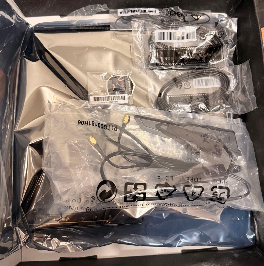 ASRock X870E TAICHI マザーボード