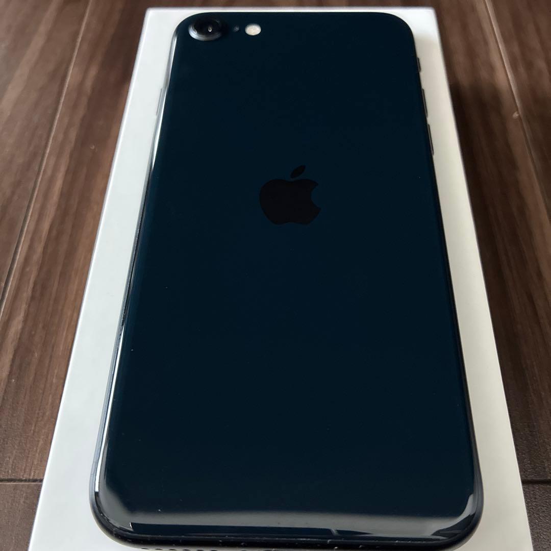iPhone SE(第3世代) 64GB ミッドナイト