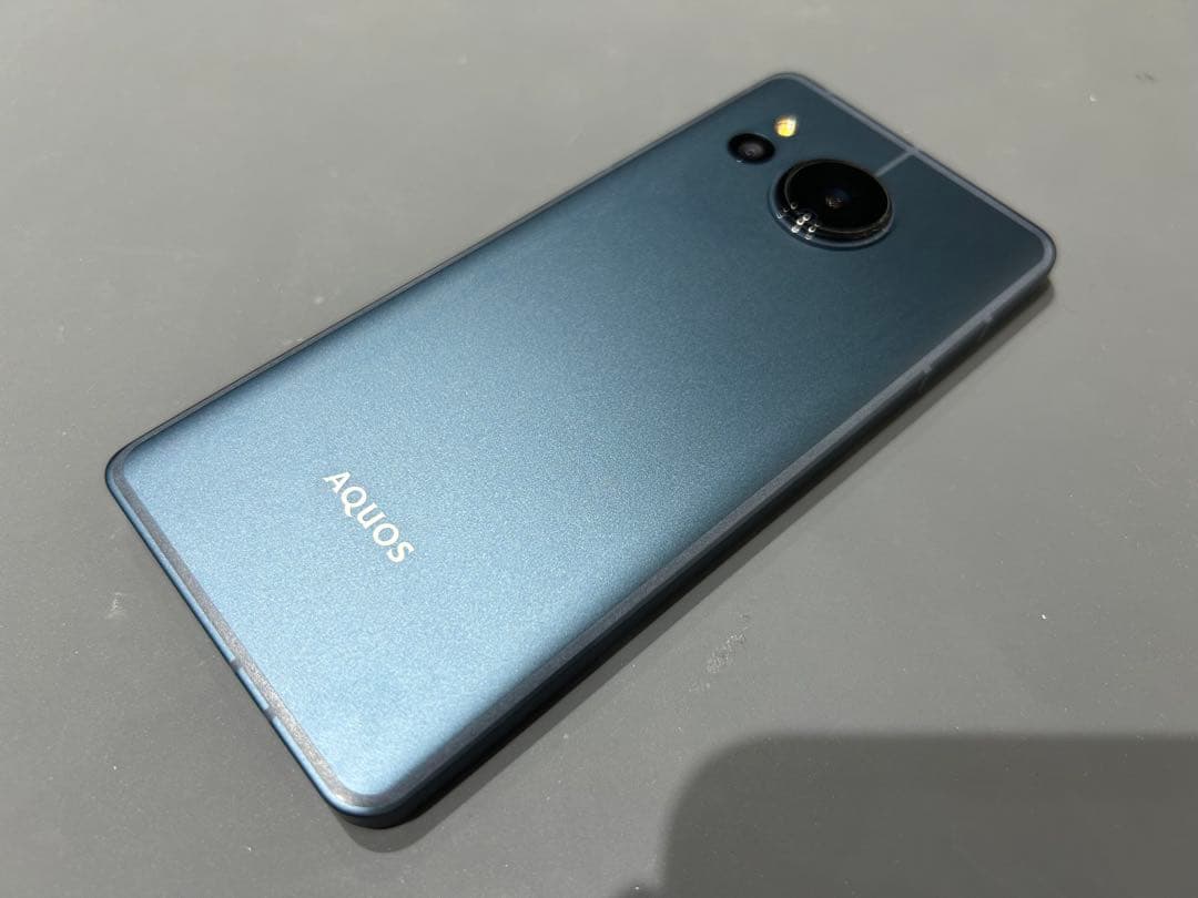 AQUOS Sense8 中古　SHARP