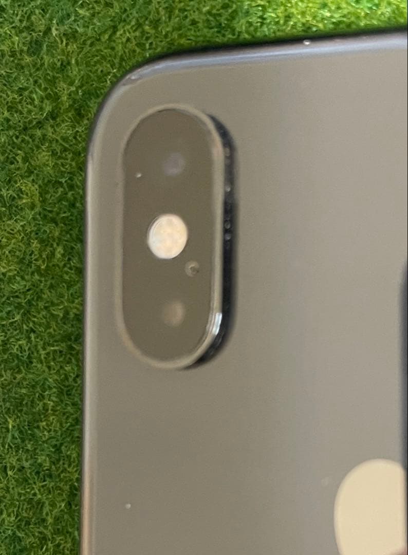 iPhone XS 256GB SIMフリー バッテリー77%
