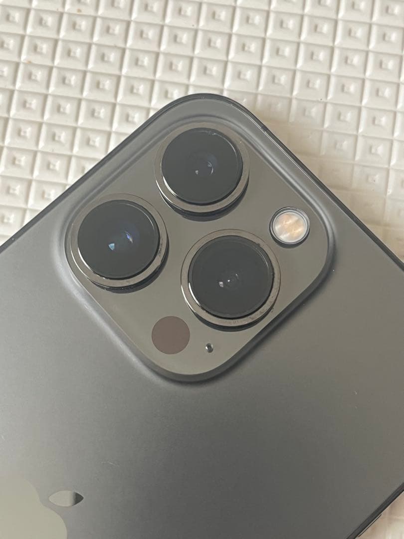 【ジャンク】Apple iPhone 13 Pro グラファイト　512GB