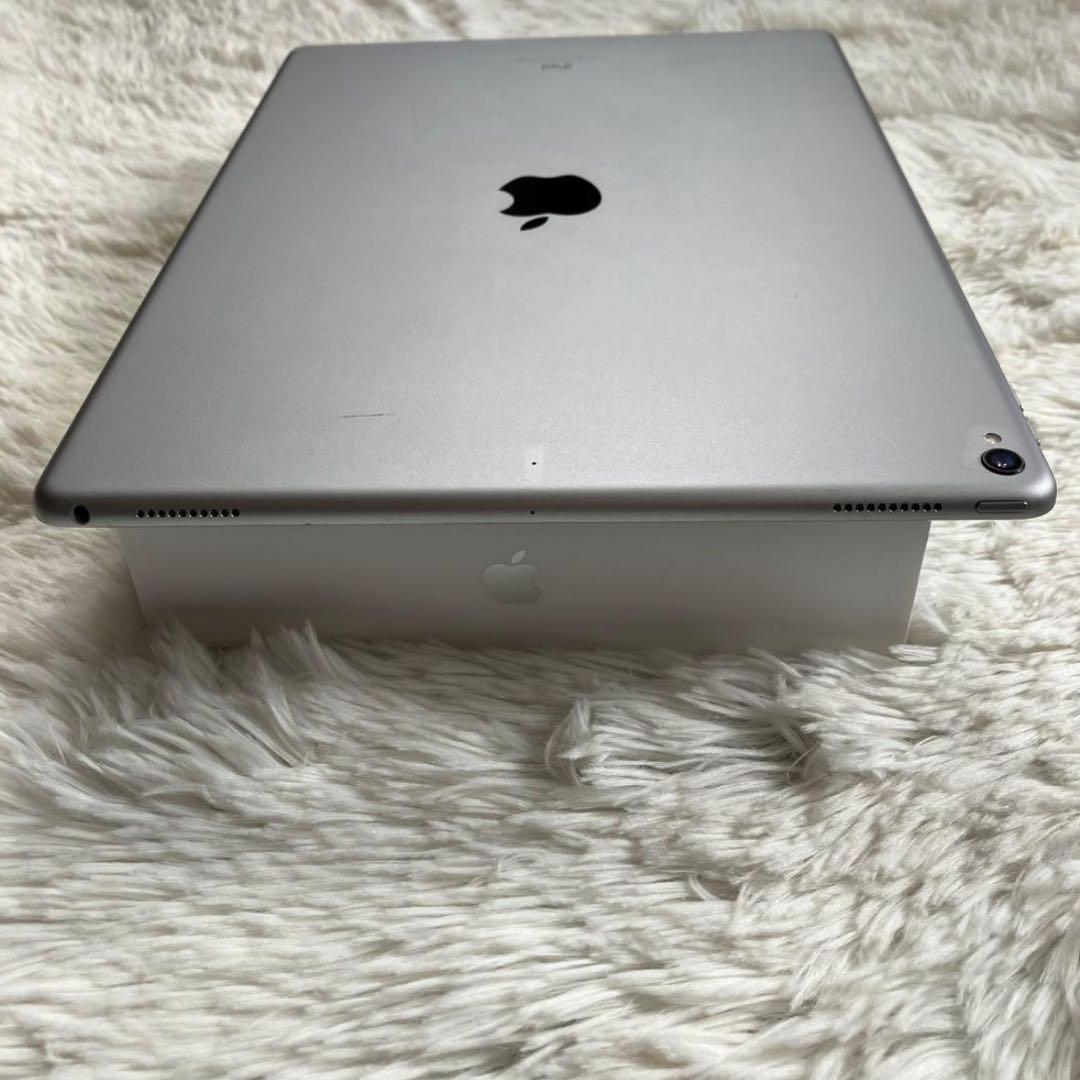 【早い者勝ち】iPad Pro 12.9 第2世代 256GB 【すぐ発送】