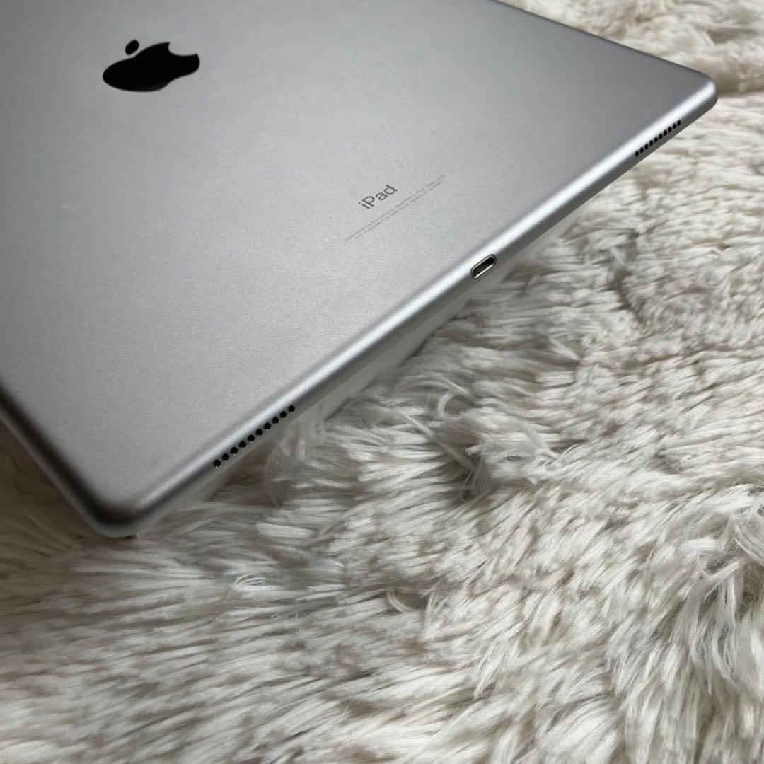 【早い者勝ち】iPad Pro 12.9 第2世代 256GB 【すぐ発送】